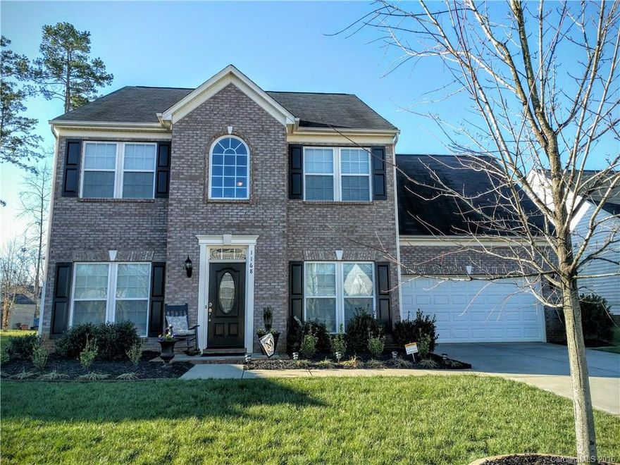 Amazing open floor plan that shows like a model! This 3 story home offers an office, formal dining, sunroom, 4 large bedrooms plus bonus, family room w/FP, breakfast area and beautiful upgrades including gas range, double oven, granite, tile, hardwoods & more. Minutes to 77 & Pineville. Fort Mill schools, HOA includes pool, clubhouse, playground & more! Won't last long!