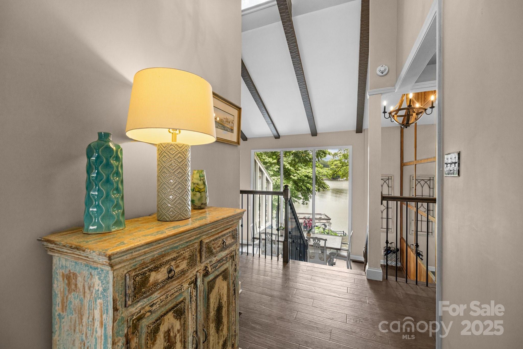 1111 Palmyra Drive