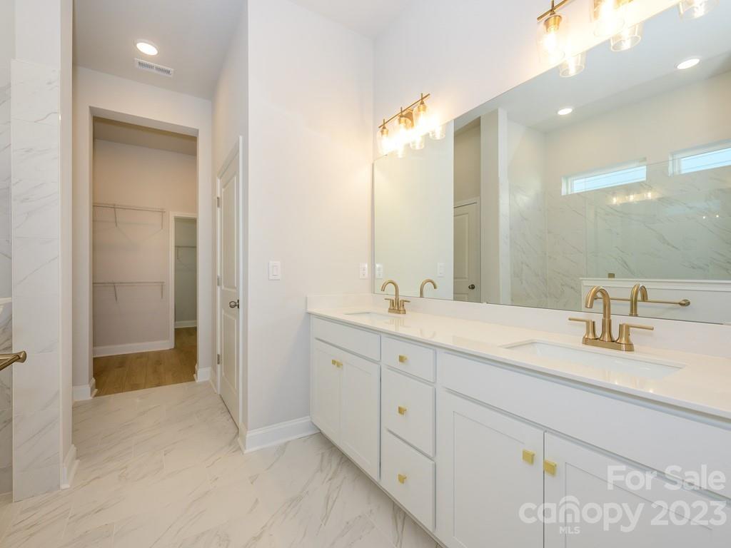 Encore At Streamside - Residential