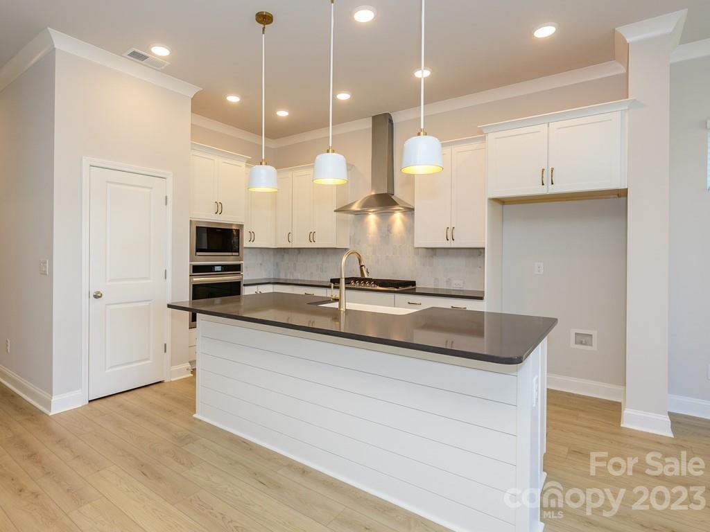 Encore At Streamside - Residential