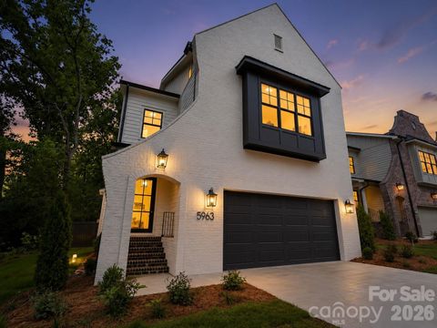 Photo of 5963 Gate Post Road, Charlotte, NC 28211 (MLS # 4390740)