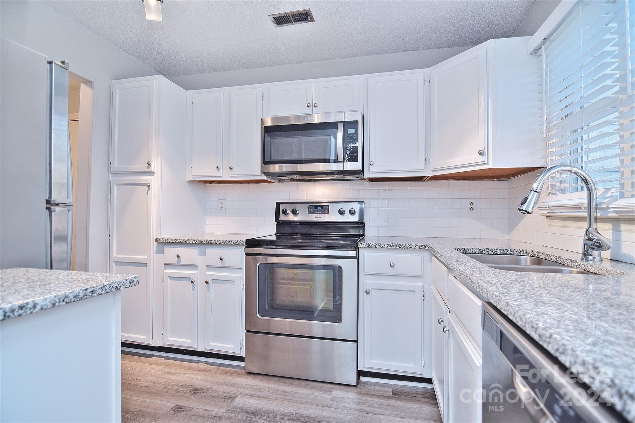 Myers Park - Residential Lease