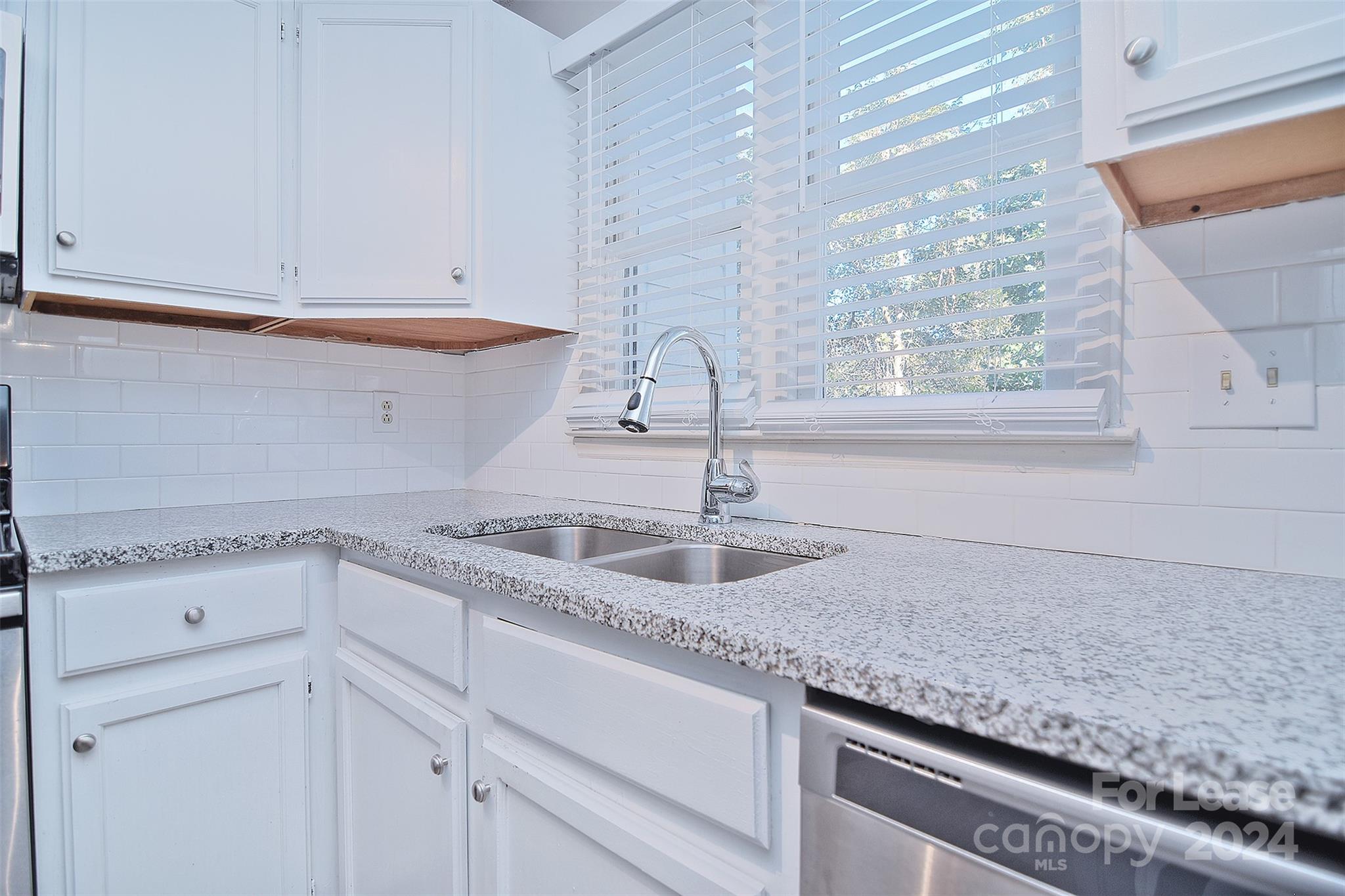 Myers Park - Residential Lease