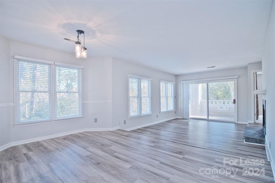 Prime Myers Park Location! End Unit Featuring Plenty of Natural Light! Granite Counters, Stainless Steel Appliances, Tile Backsplash, Laminate Flooring, Washer & Drye, and Peaceful Porch with Private view. Community pool! Parking lot recently repaved, 2 parking passes and additional visitor pass provided. Steps away from restaurants and shops! Smoking not allowed, Minimum 6 month lease (6-11 Month lease rate is $2,500/mo. 1 Month Security Deposit Required.