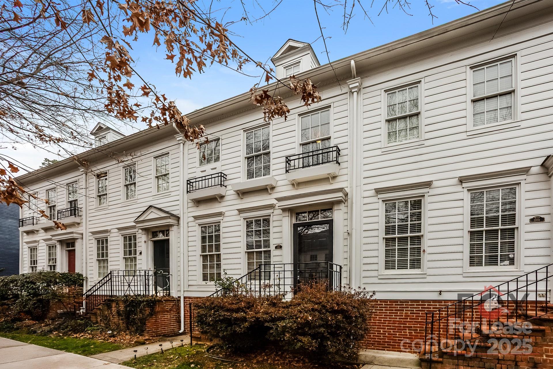 13936 Cinnabar Place