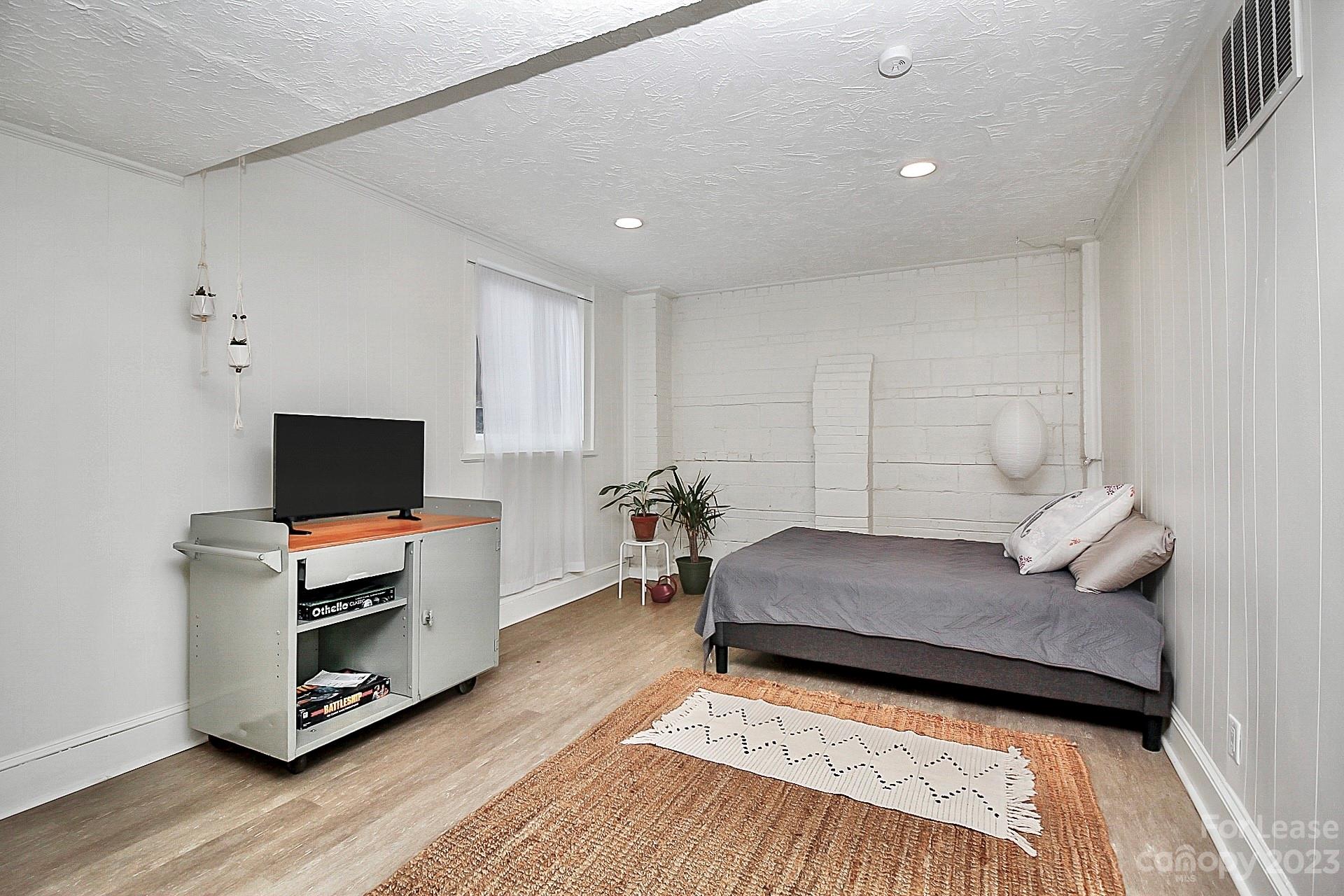 Selwyn Park - Residential Lease