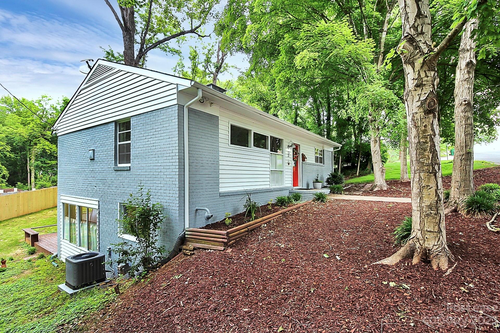 Selwyn Park - Residential Lease