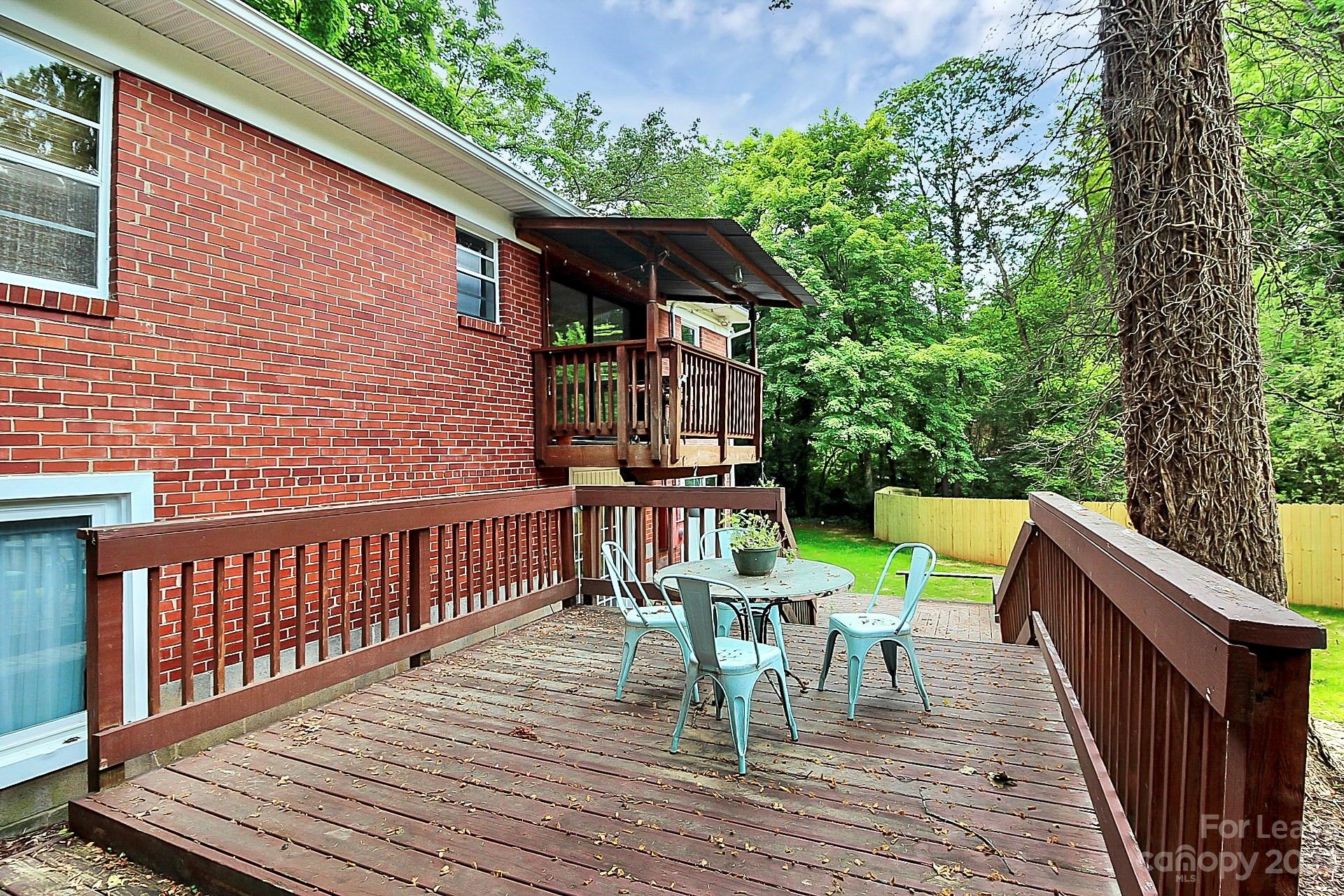 Selwyn Park - Residential Lease