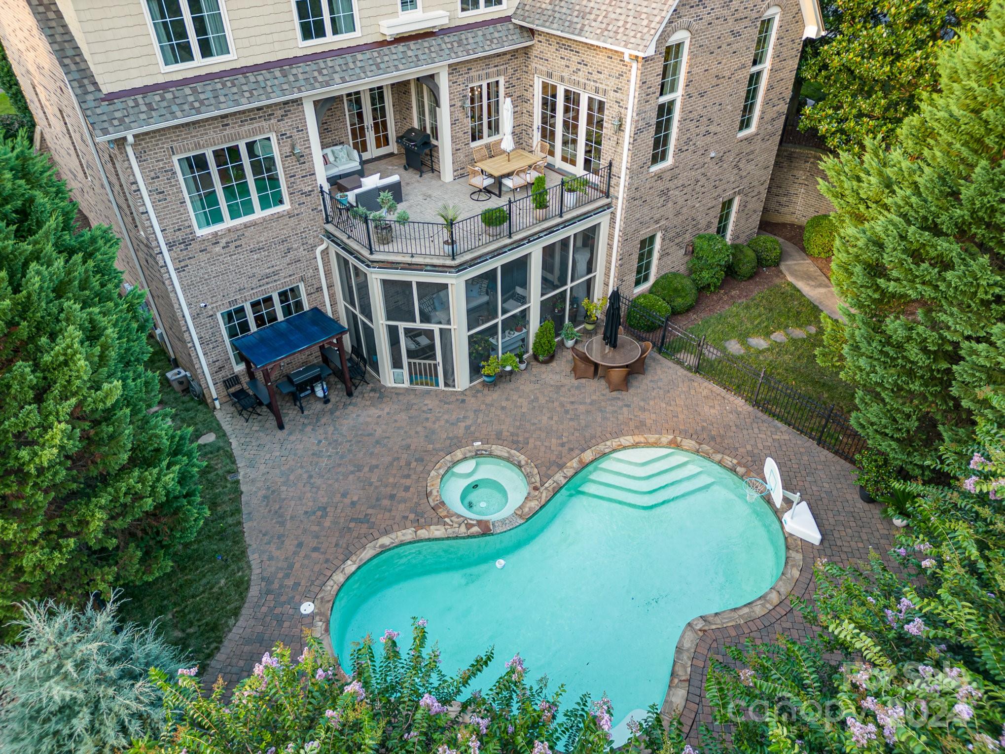 Stonecroft - Residential