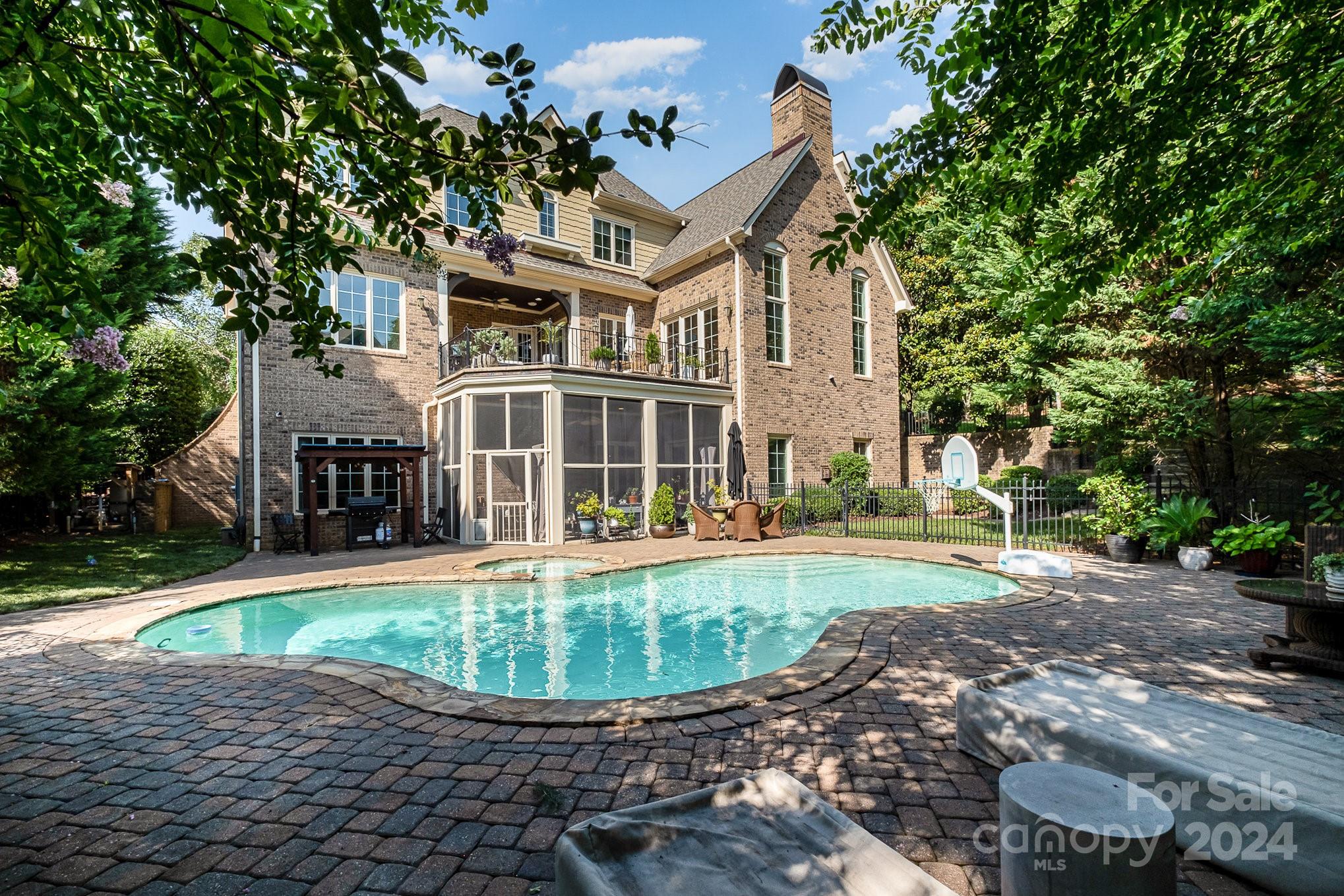 Stonecroft - Residential