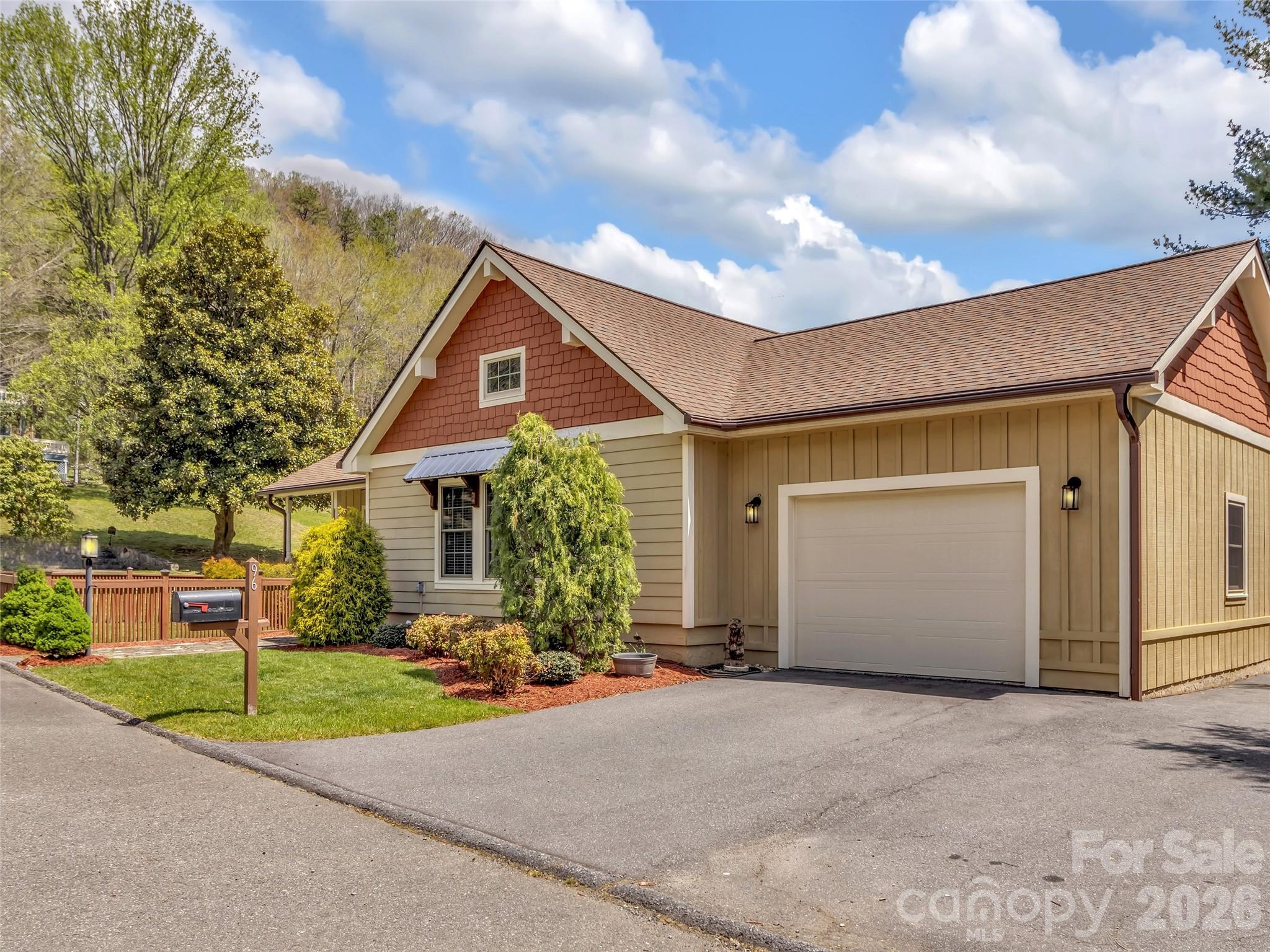 Valley Creek Run - Residential