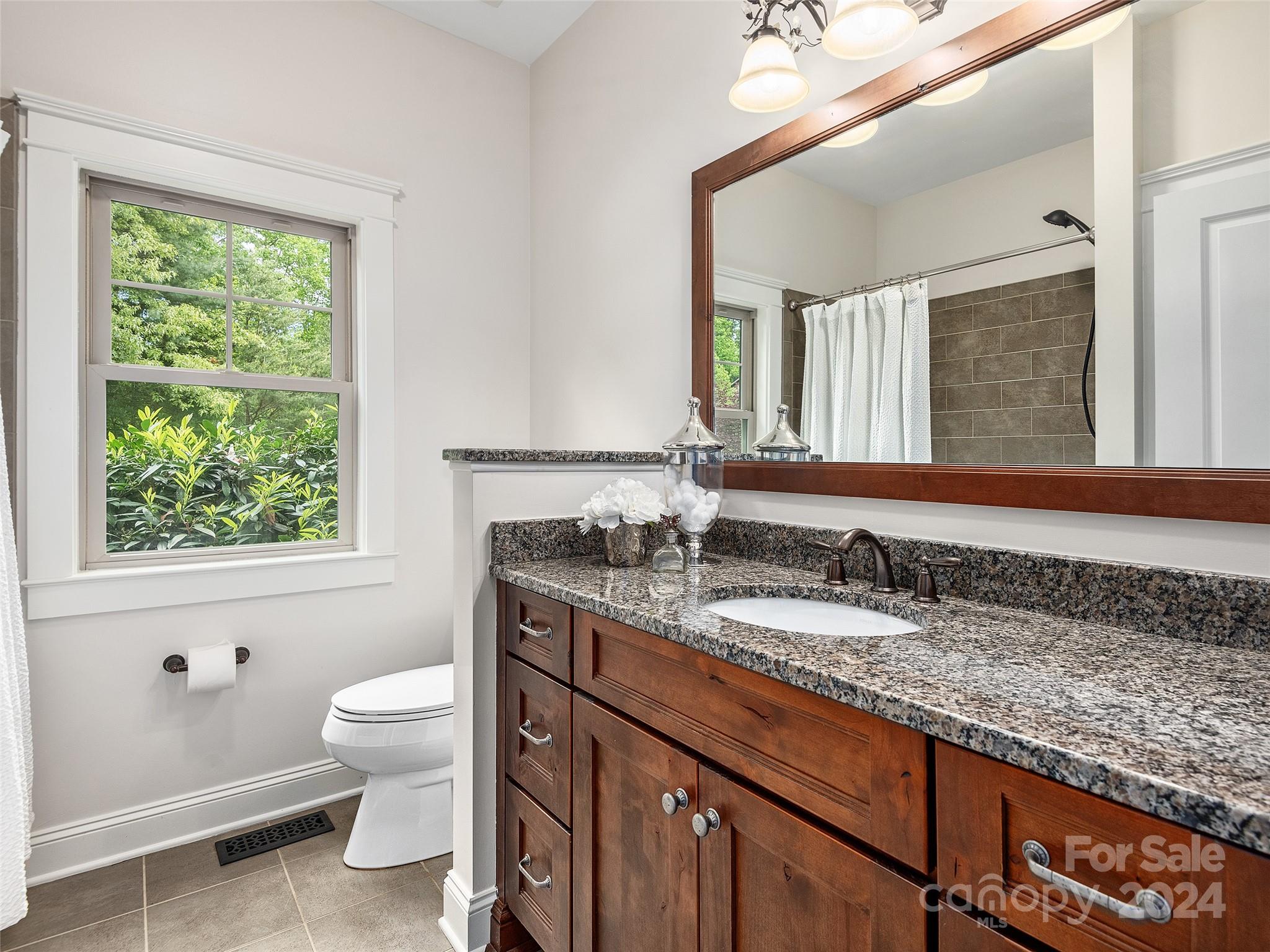 Biltmore Lake - Residential