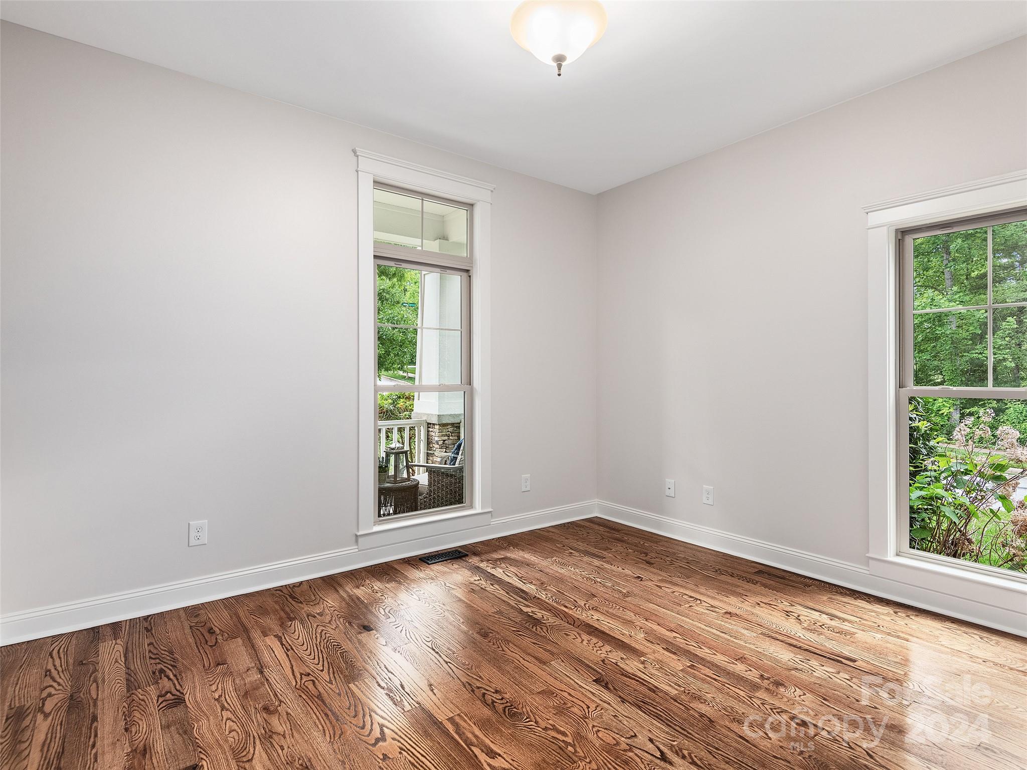 Biltmore Lake - Residential