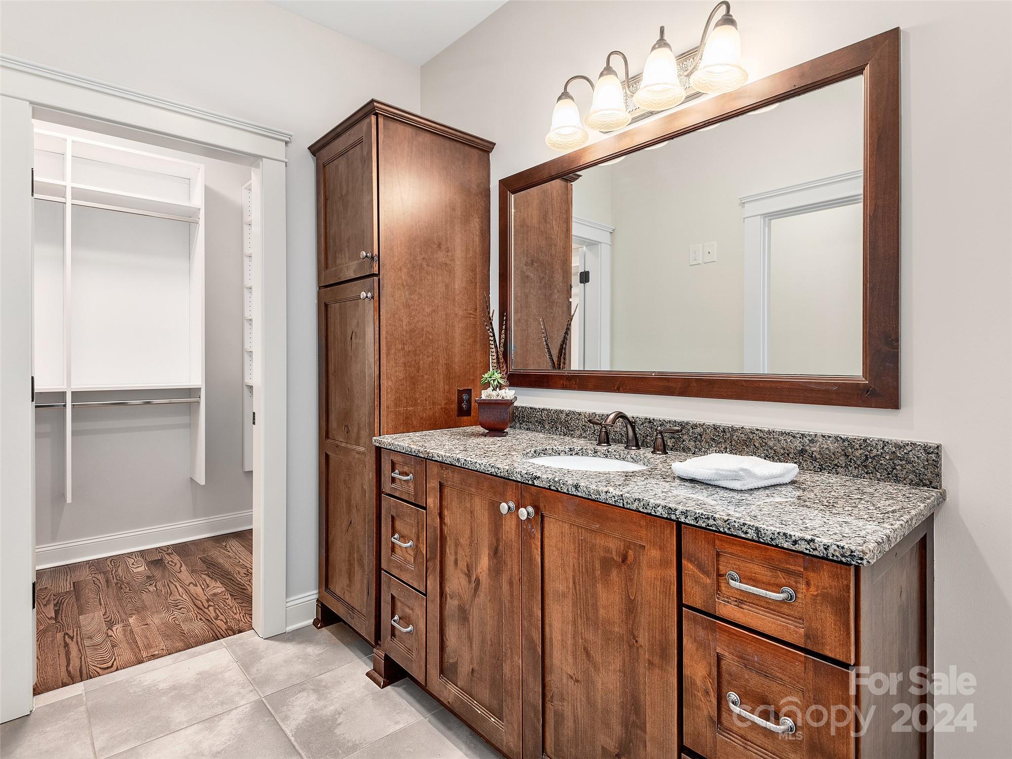 Biltmore Lake - Residential