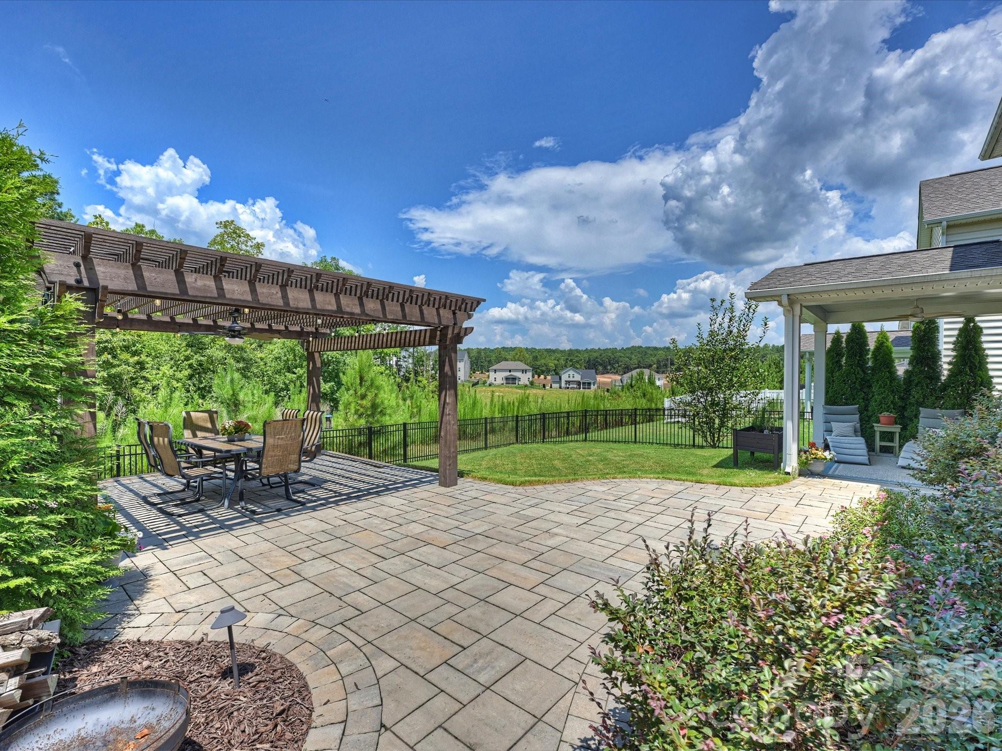 Ridgewater - Residential