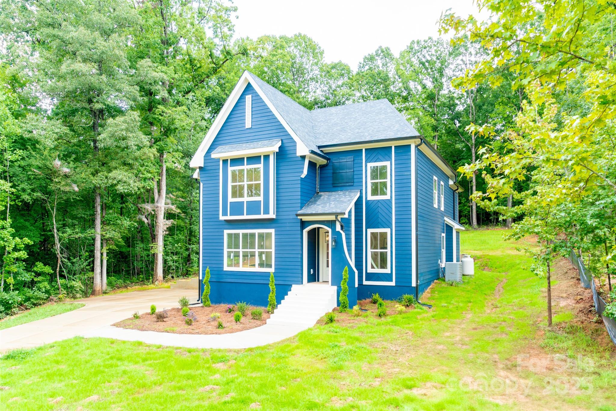 150 Forest Creek Drive
