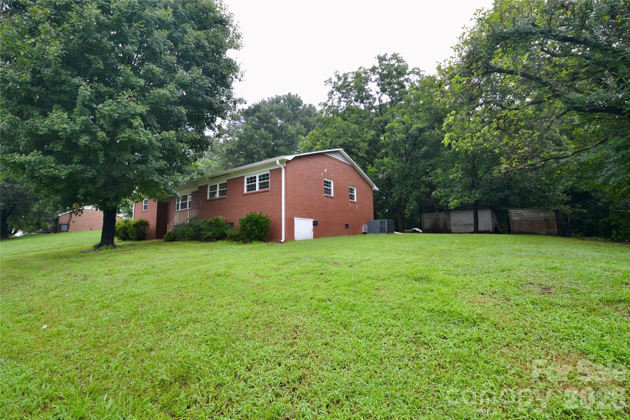 2055 Goodson Road