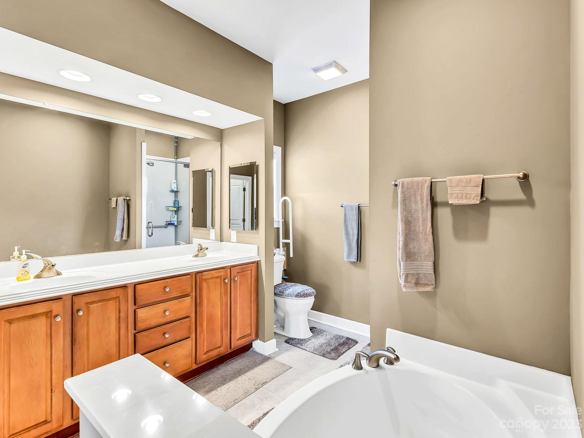 The Gables - Residential