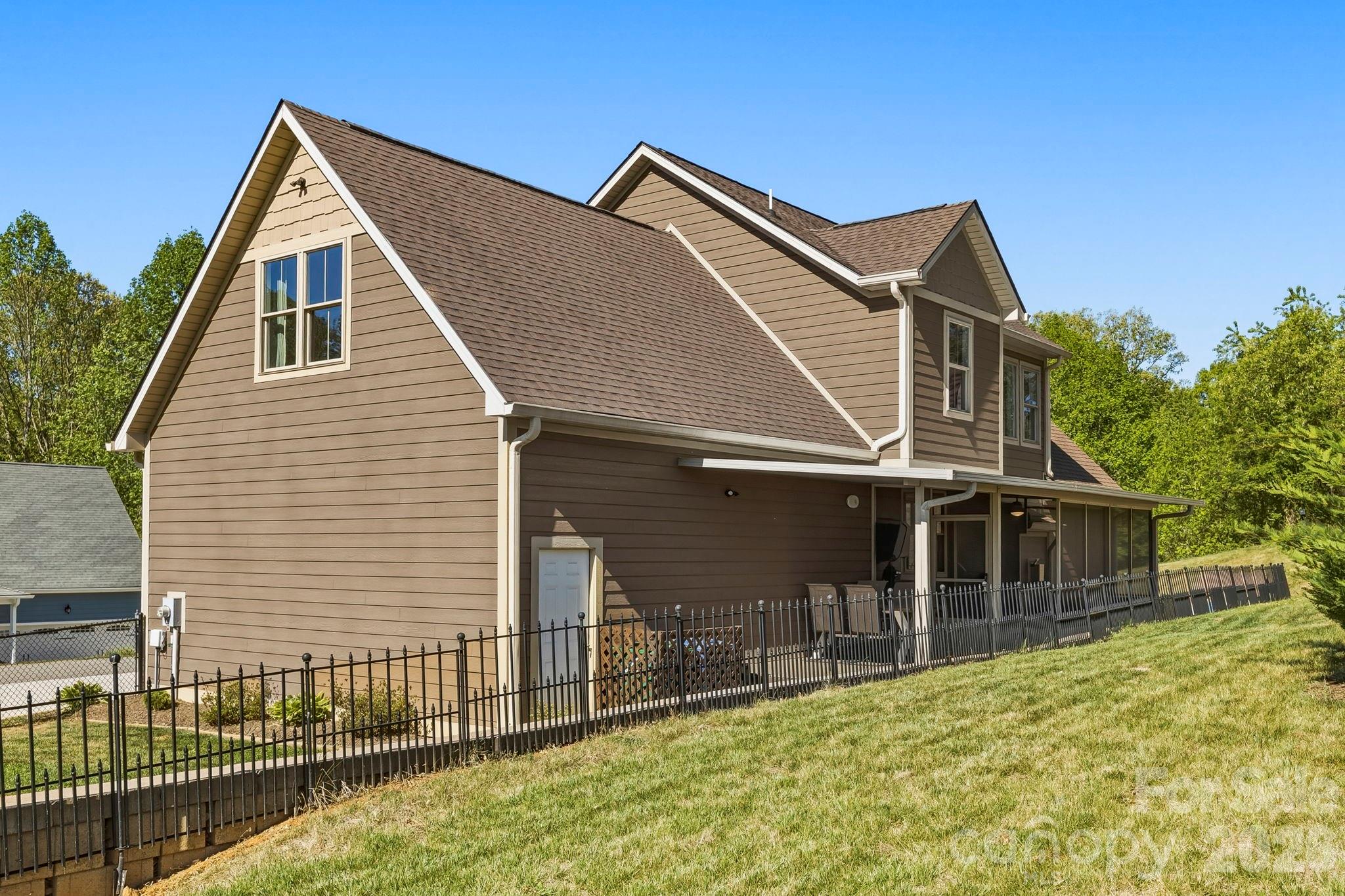 Bradford Woods - Residential