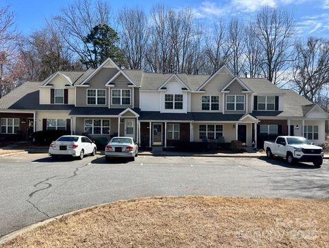 140 Marakery Road C Mooresville NC 28115