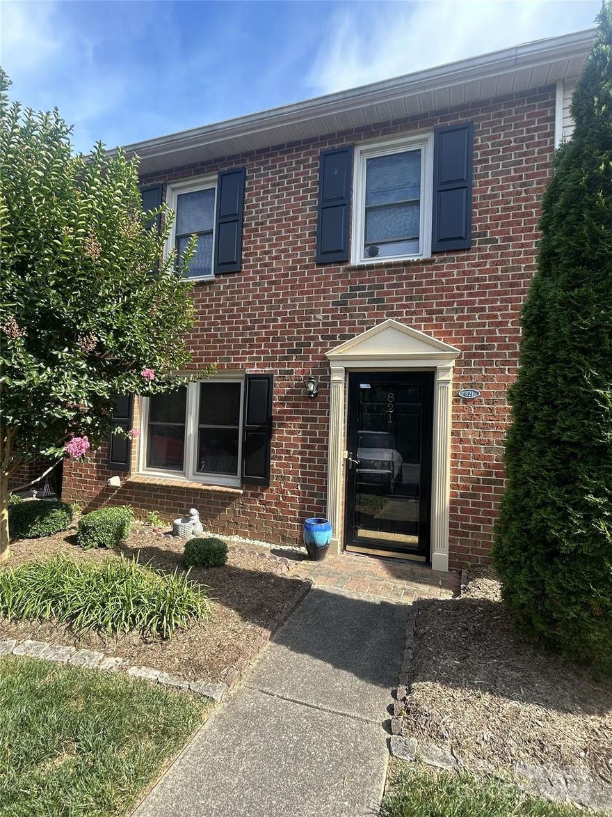 Inviting 3-bedroom, 2.5-bathroom townhome spanning two levels in a highly desirable neighborhood. This residence features a cozy fireplace, a bright sunroom ideal for relaxation, a serene patio, and exclusive access to a community pool. The kitchen boasts granite countertops and stainless steel appliances, enhancing its modern appeal. Perfect for those seeking comfort and vibrant community living.