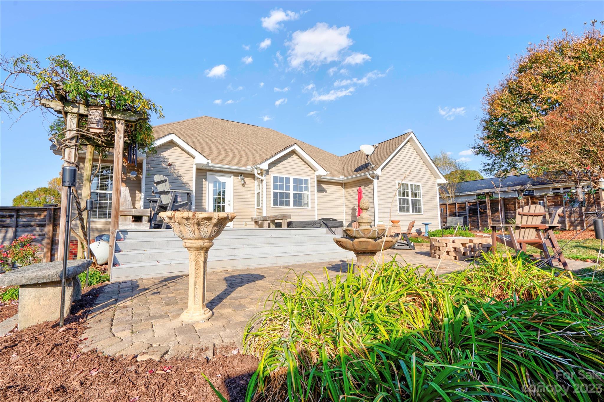 Woodbridge - Residential