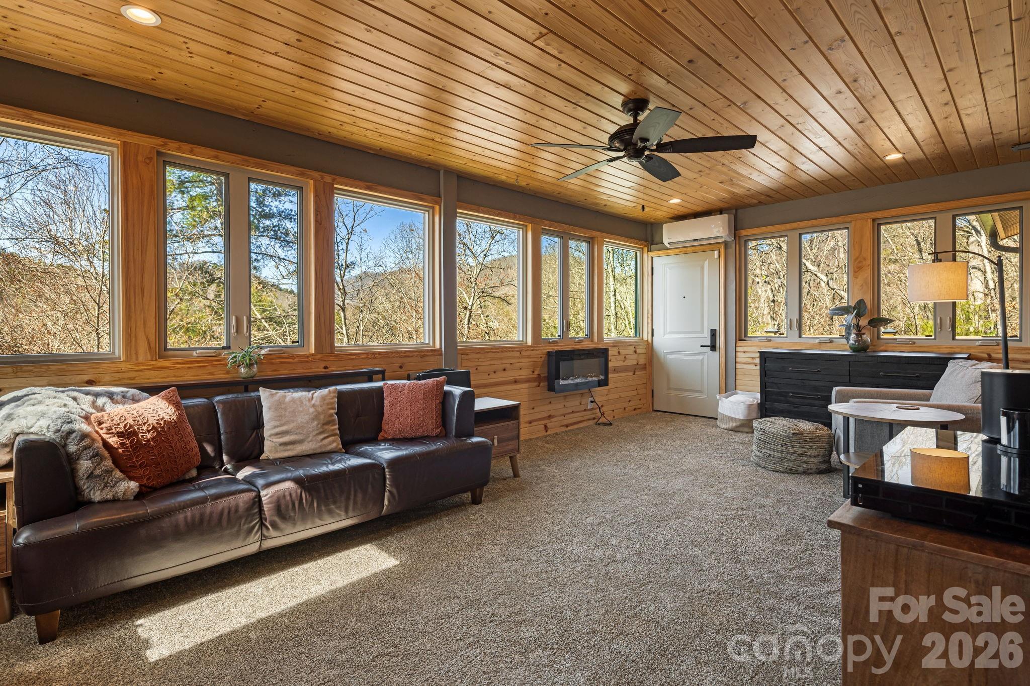 Rainbow Ridge - Residential