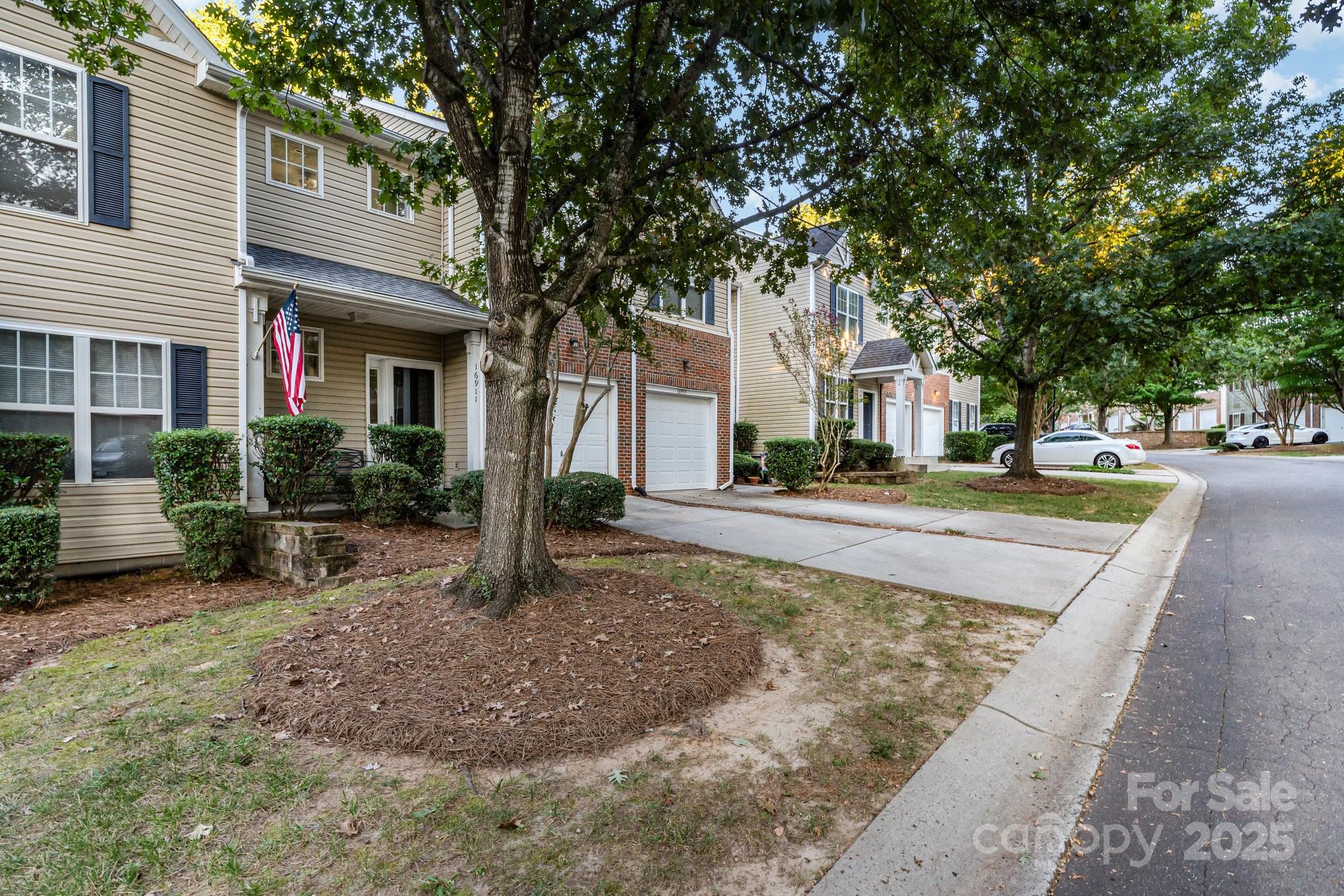 16911 Commons Creek Drive