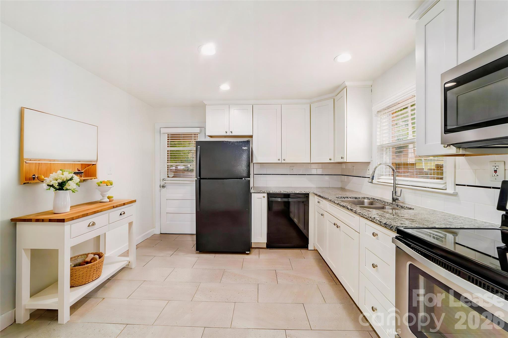 Amity Gardens - Residential Lease