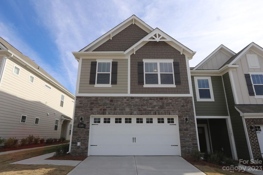 This spacious two-story home is move-in ready with Smart Series GE® stainless steel kitchen appliances, washer/dryer and blinds (w/some exclusions that apply on the blinds) As you walk to the private side entrance, notice how much additional outdoor space you will enjoy in the side yard. Enter the foyer to discover a floor-wide, open-concept living area, comprised of a kitchen, a breakfast area, & an expansive family room with sliding doors to the private back patio. With a main living area of this size, entertaining guests will be easy and comfortable! A powder room near the interior garage door rounds out the first floor. Head upstairs to be greeted by a spacious loft, a laundry room, a full bath with a double-sink vanity, and 2 sizable secondary bedrooms. The owner’s suite offers you a large bedroom, a generous walk-in closet, and an en-suite bath with a dual-sink vanity, a linen closet & glass-enclosed shower with upgraded tile walls. Enjoy easy access to shopping, dining & parks!