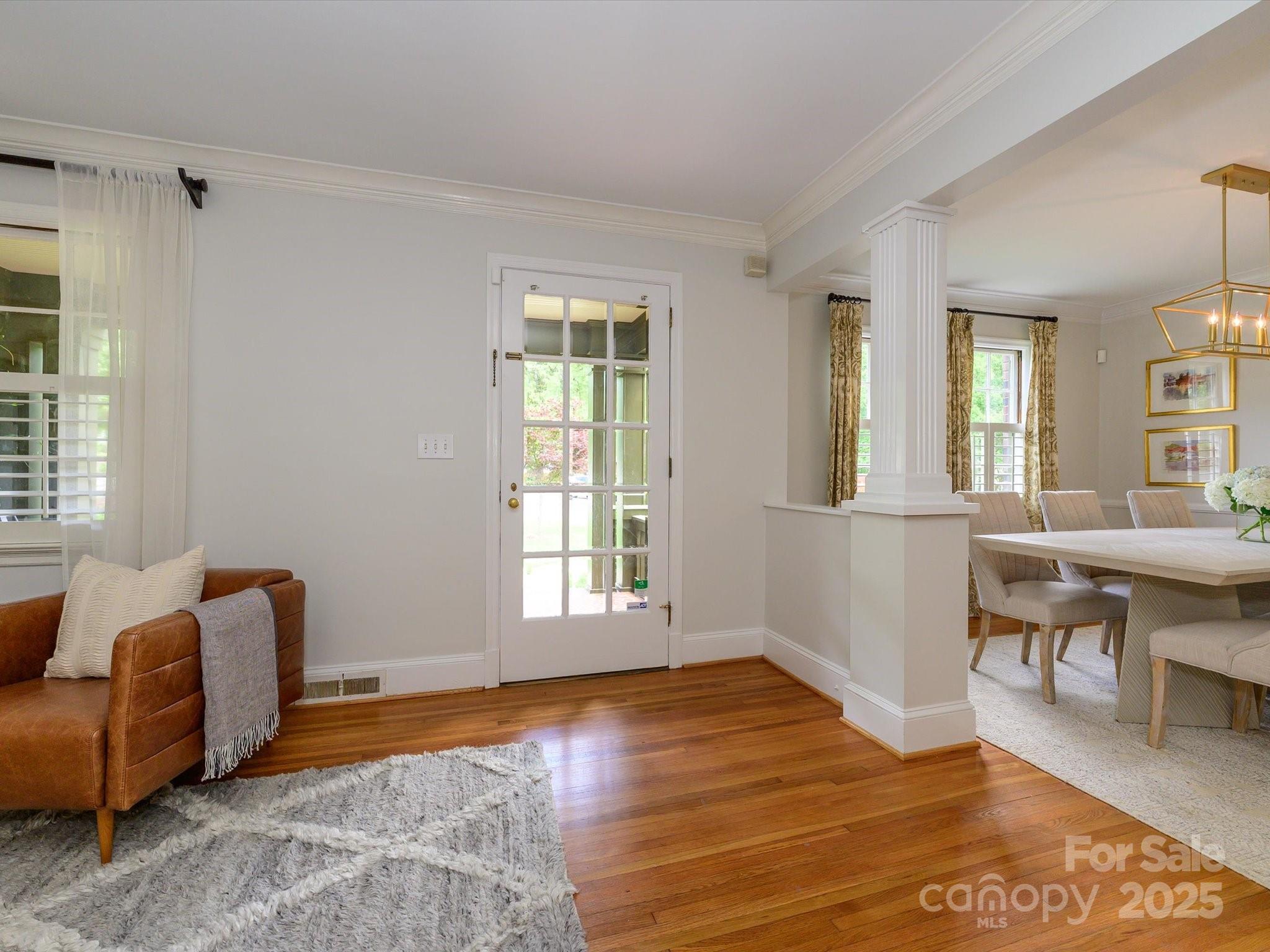 1596 Clayton Drive