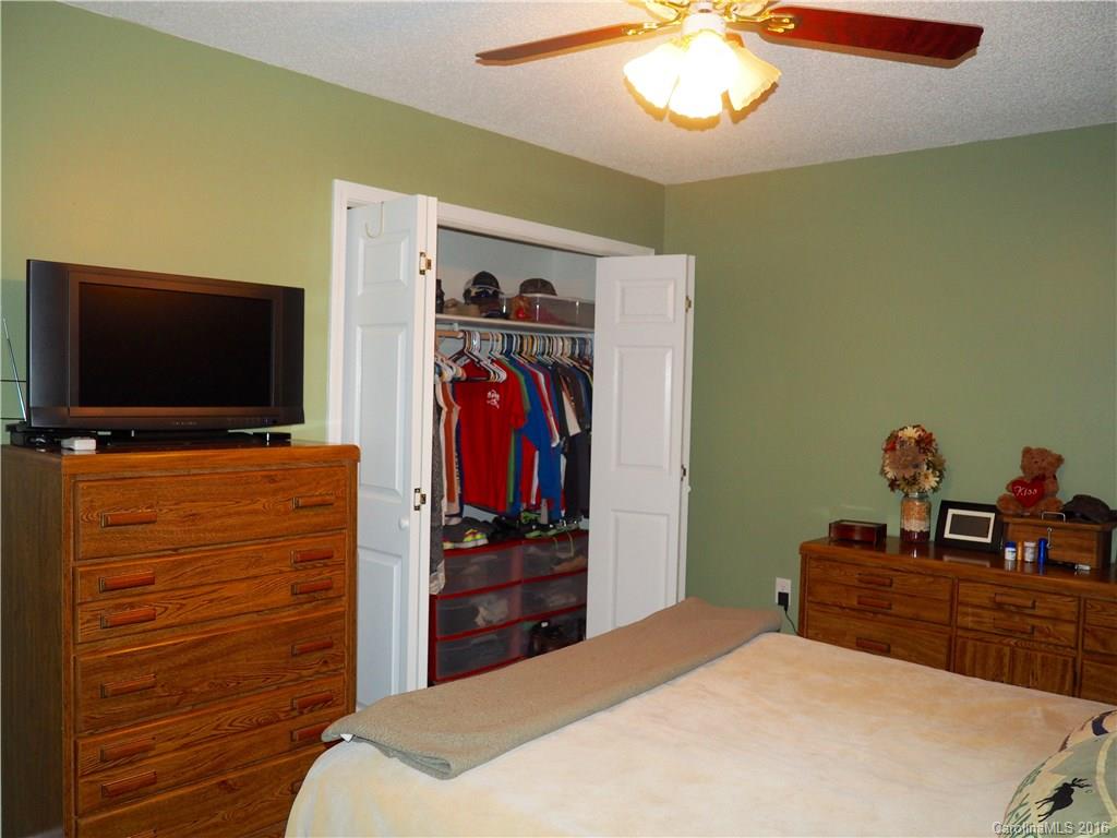 Apple Hill - Residential