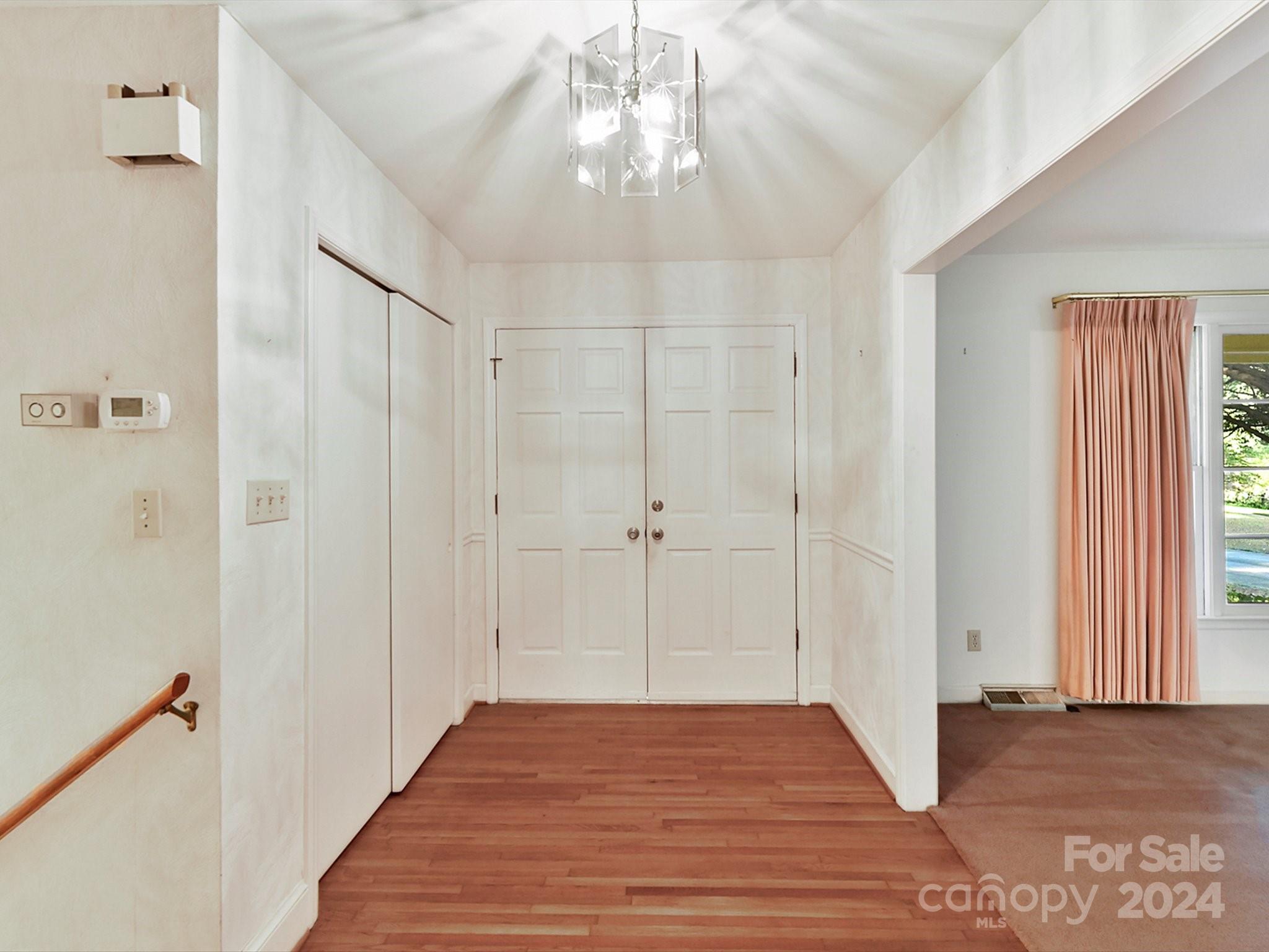 Ravenwood - Residential