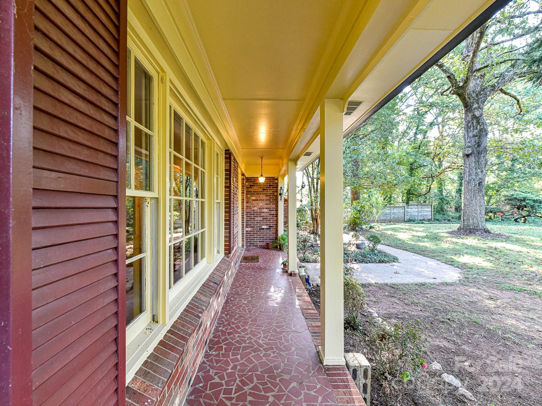 Ravenwood - Residential