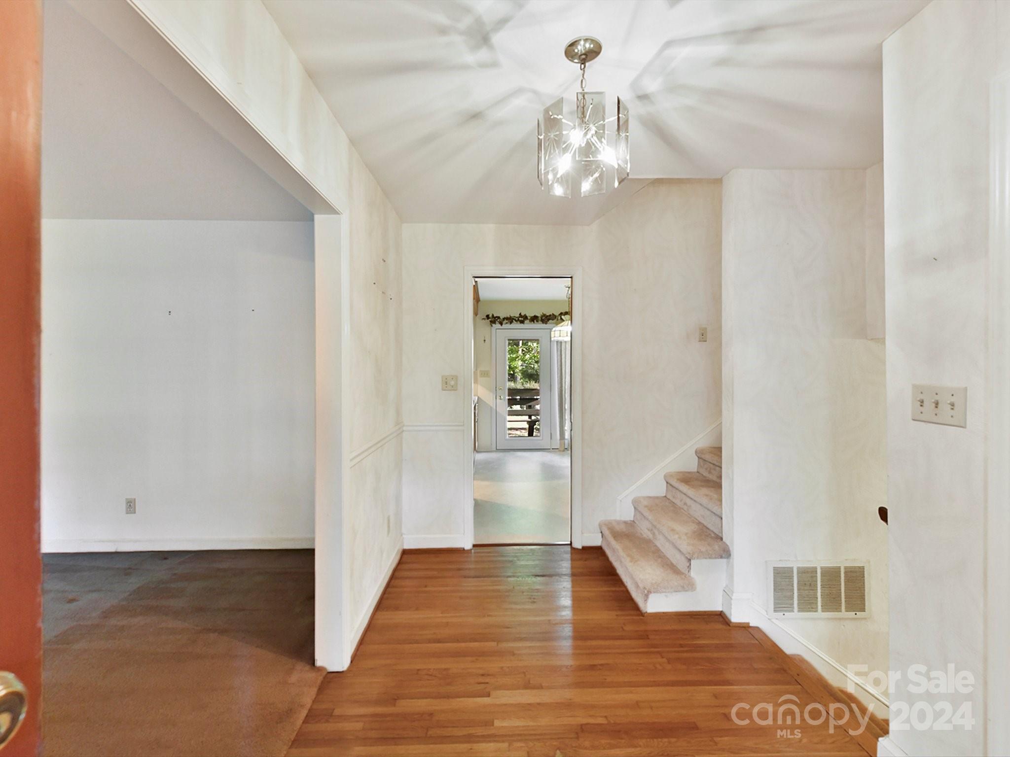 Ravenwood - Residential