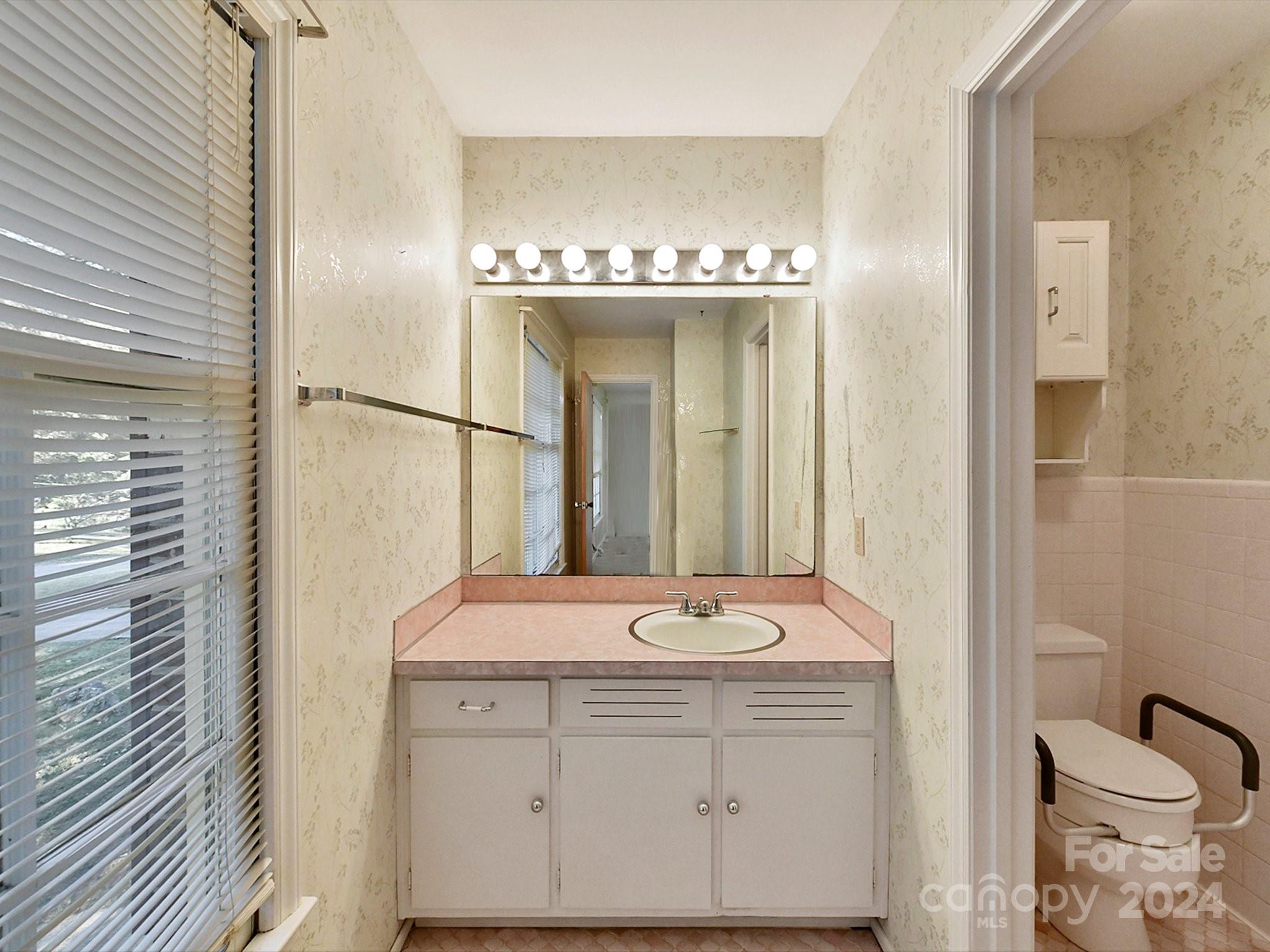 Ravenwood - Residential