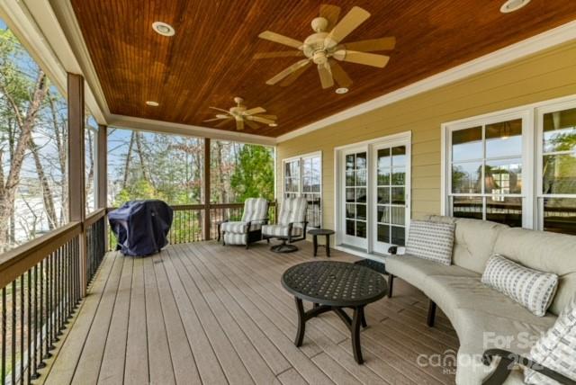 Uwharrie Point - Residential