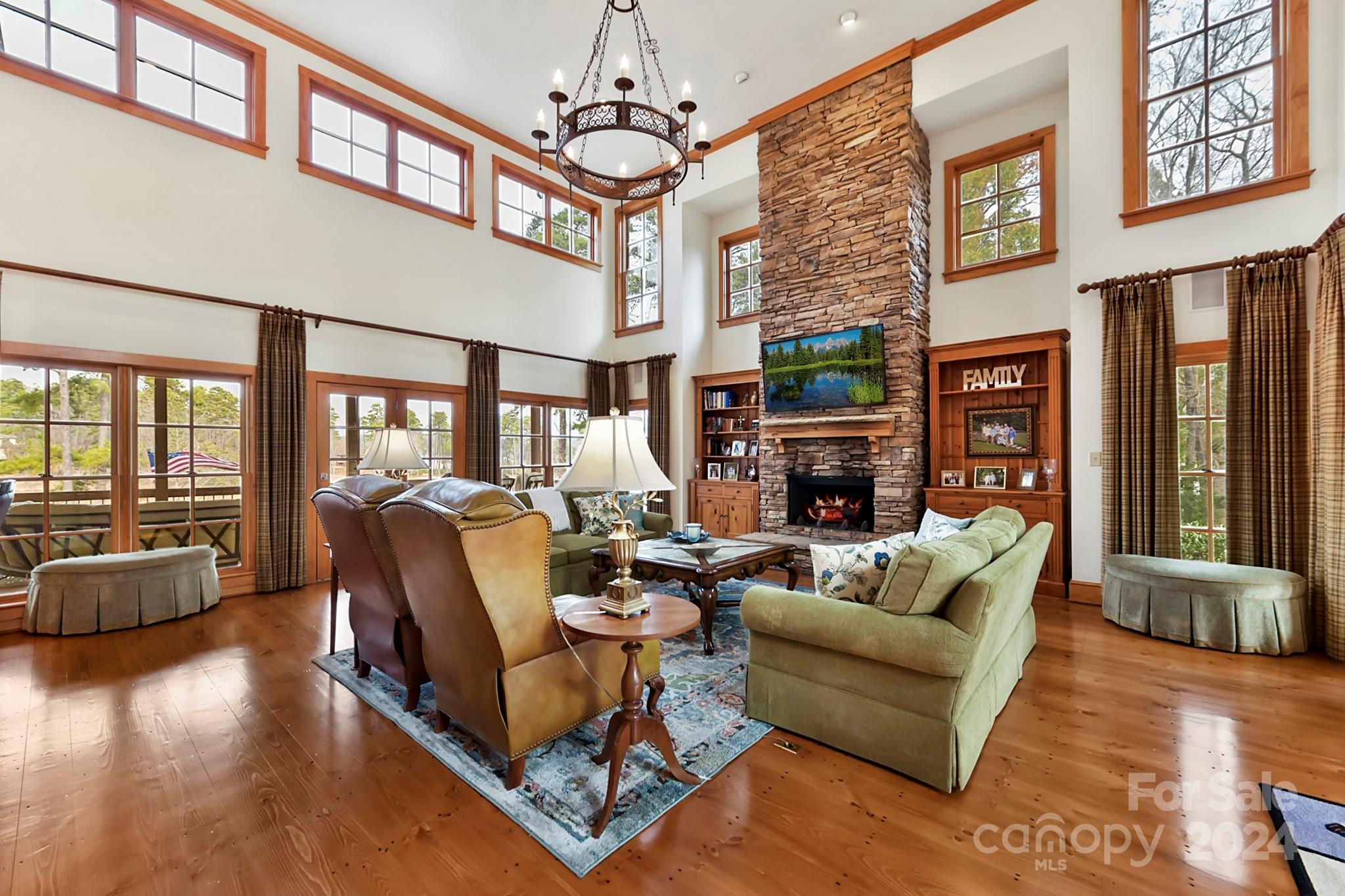 Uwharrie Point - Residential