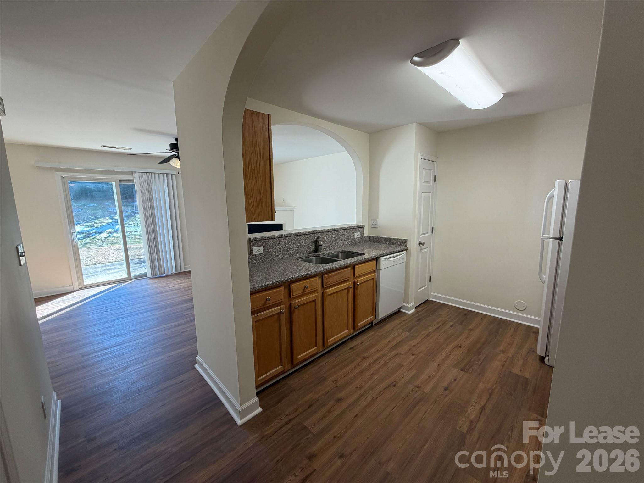 7499 Bluff Point Lane