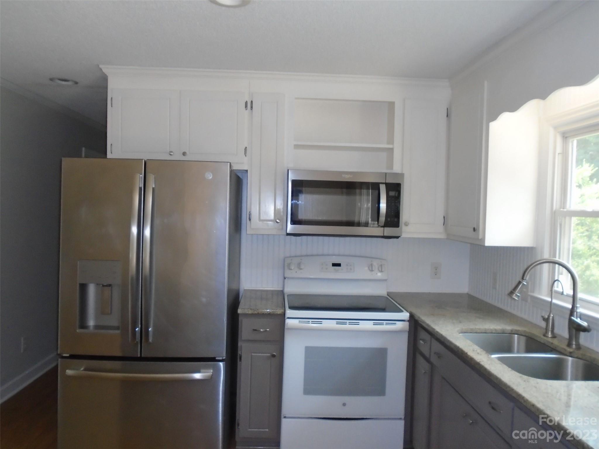 Unknown - Residential Lease