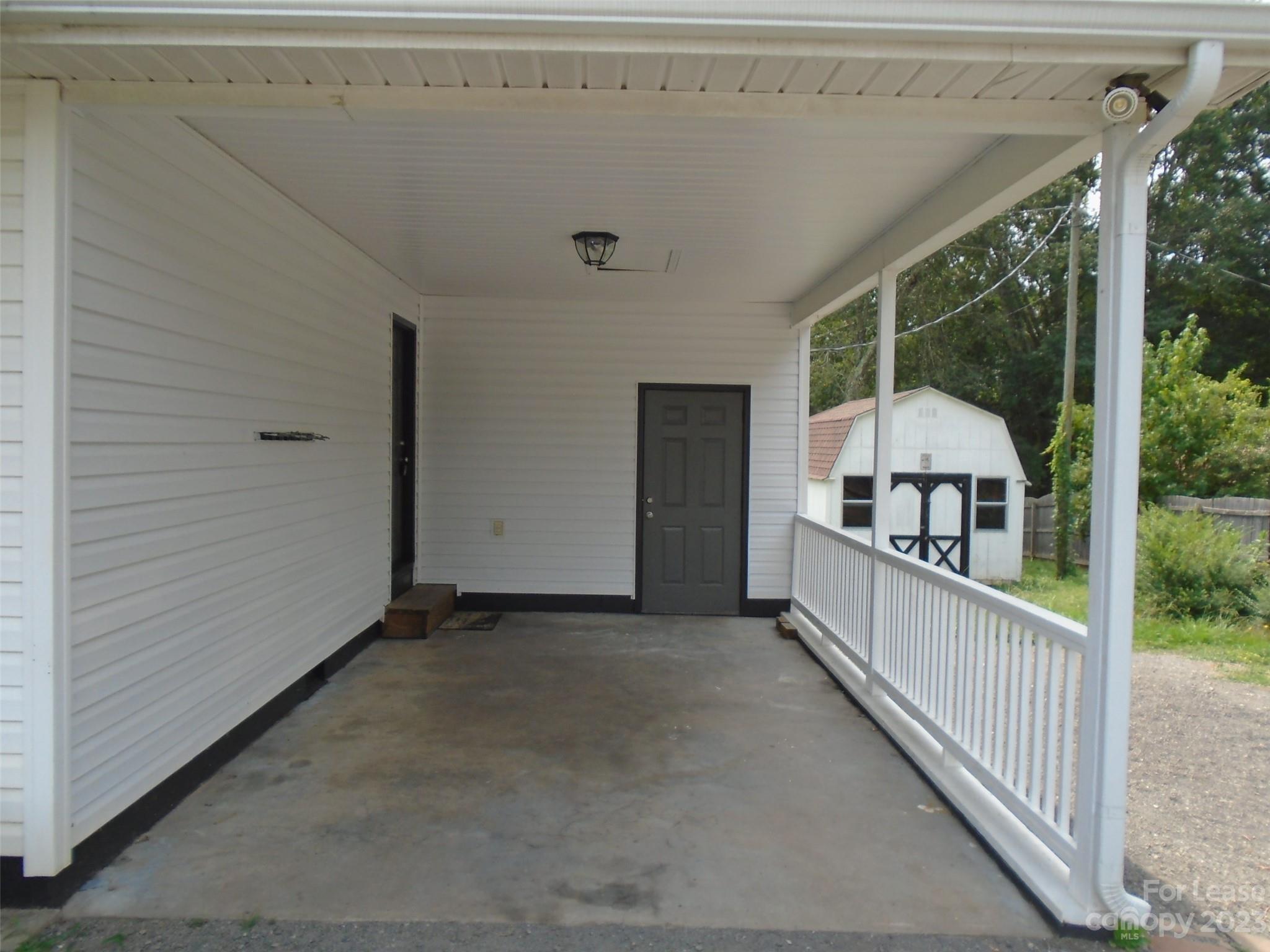 Unknown - Residential Lease