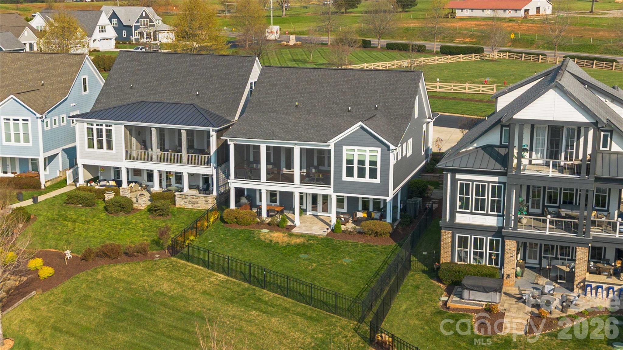 Sisters Cove - Residential