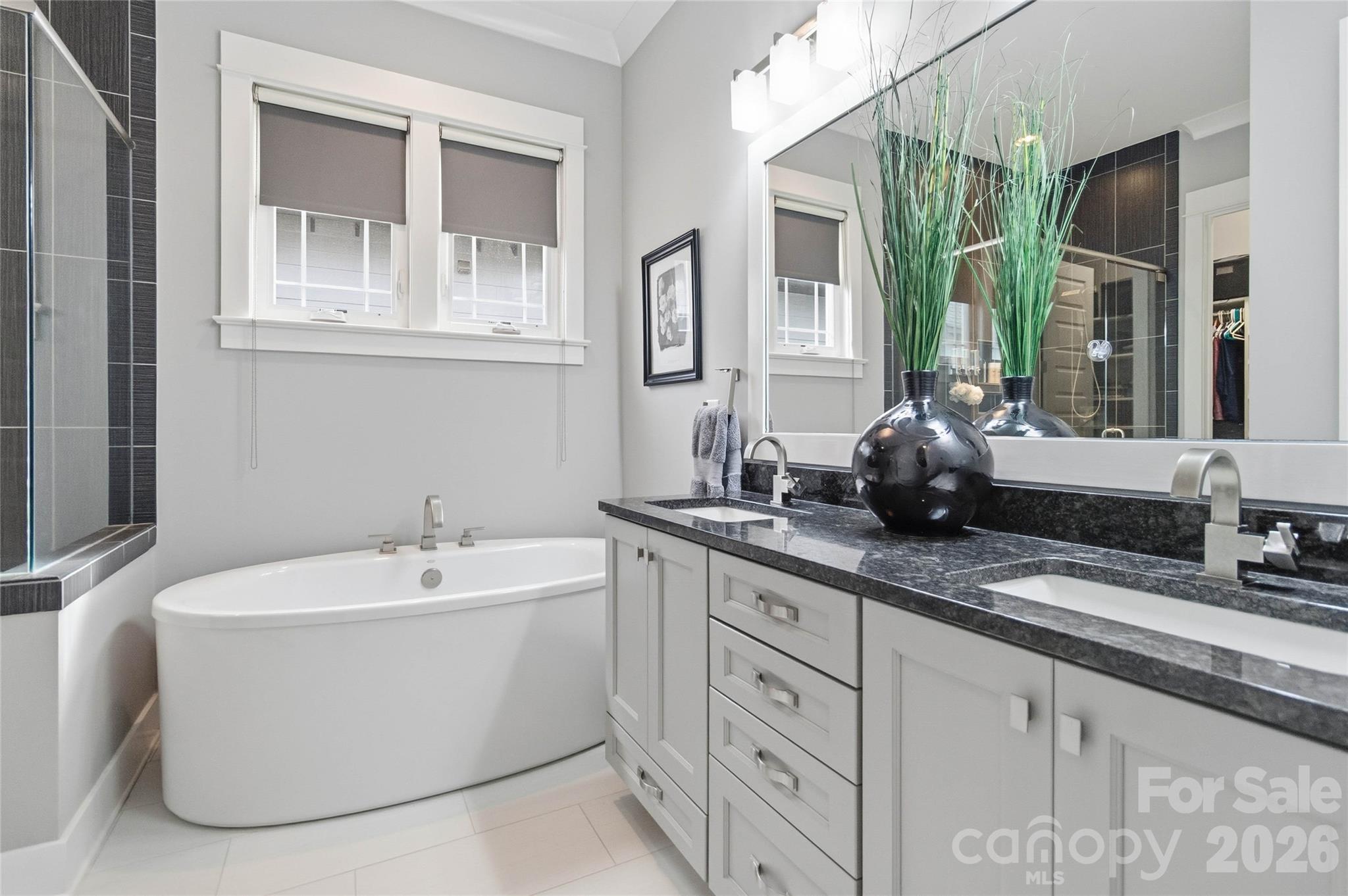 Sisters Cove - Residential