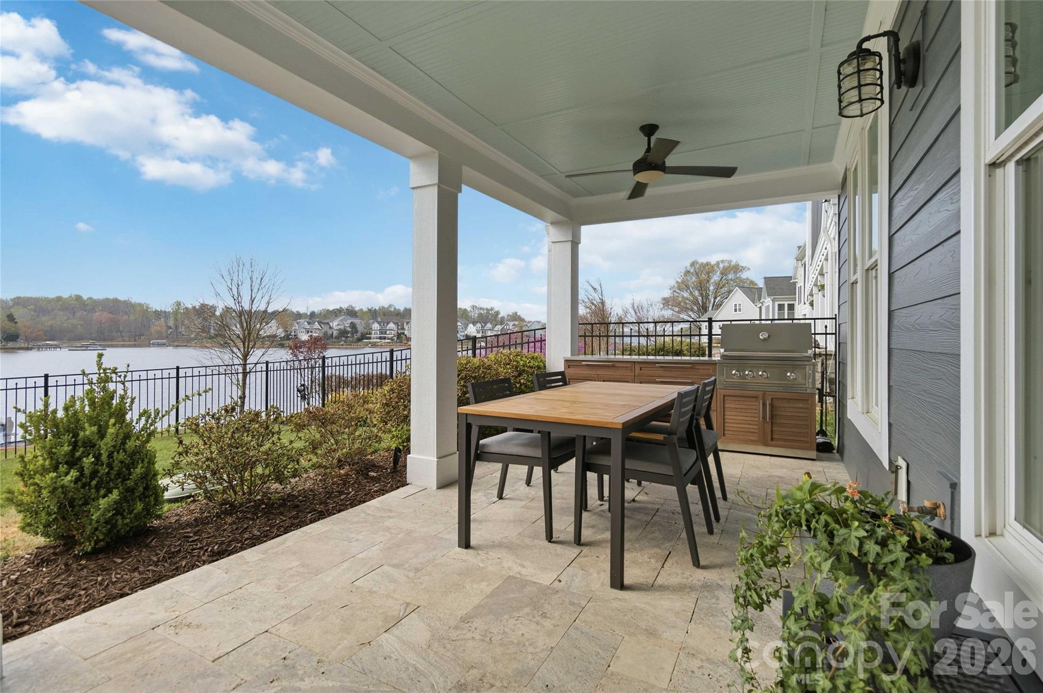 Sisters Cove - Residential