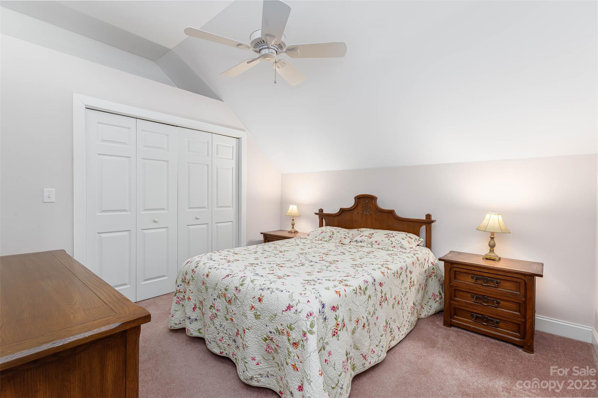 Mountain Chateau - Residential