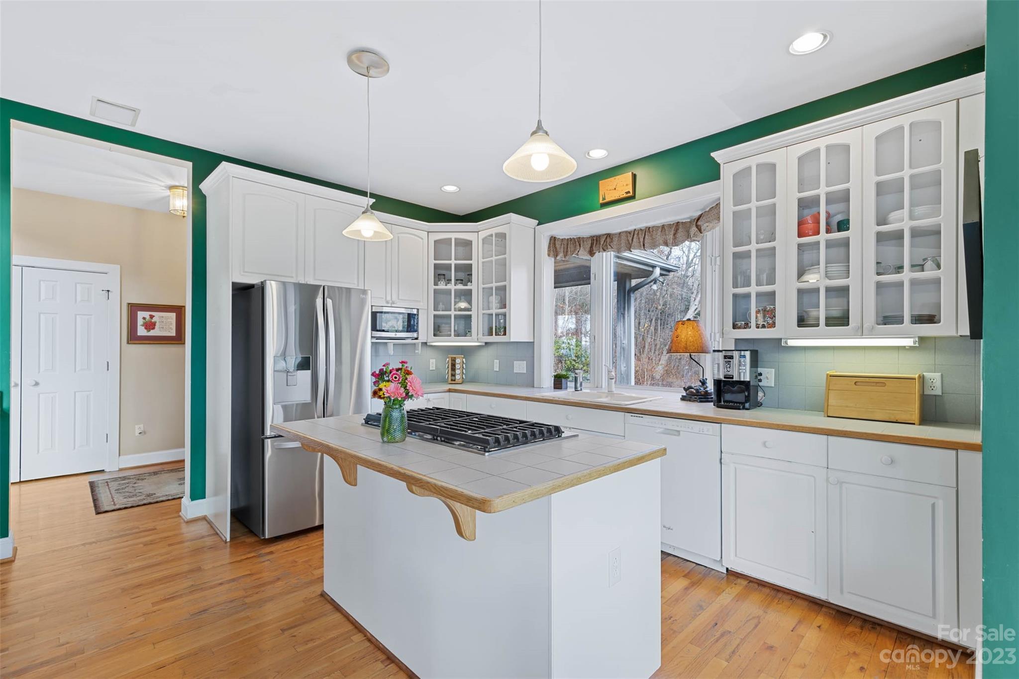 Mountain Chateau - Residential