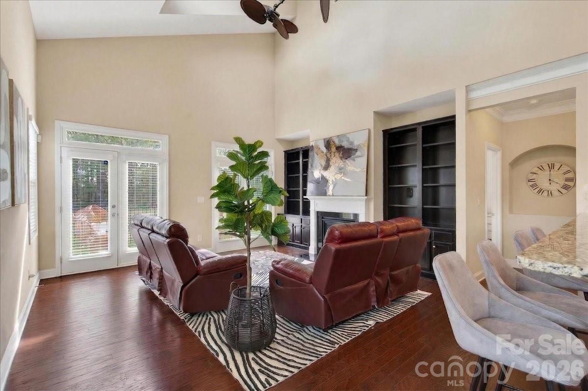 The Vineyards on Lake Wylie - Residential