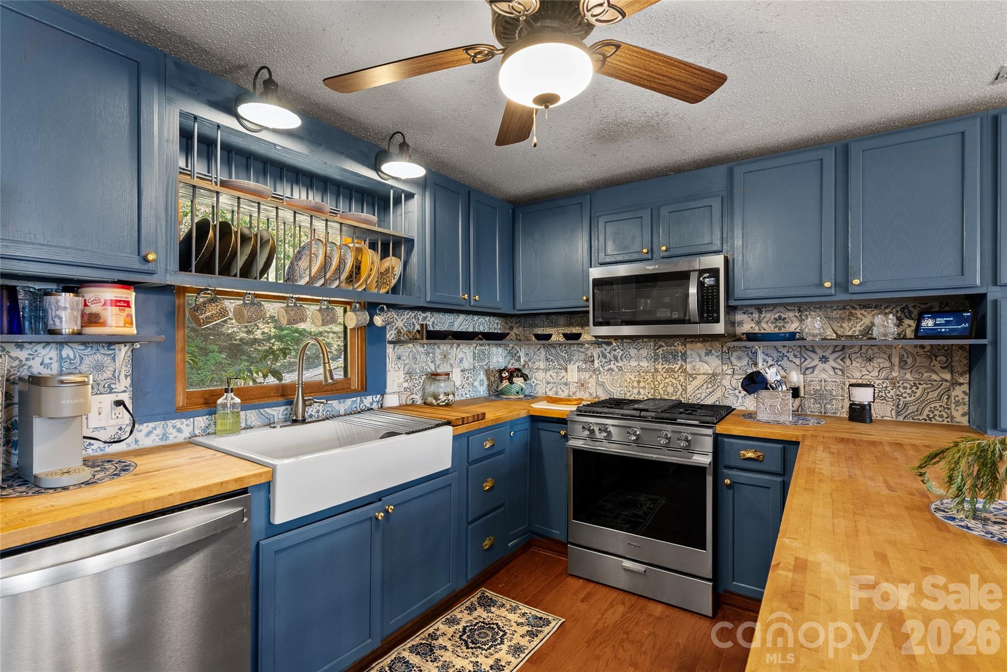 Wolf Laurel - Residential