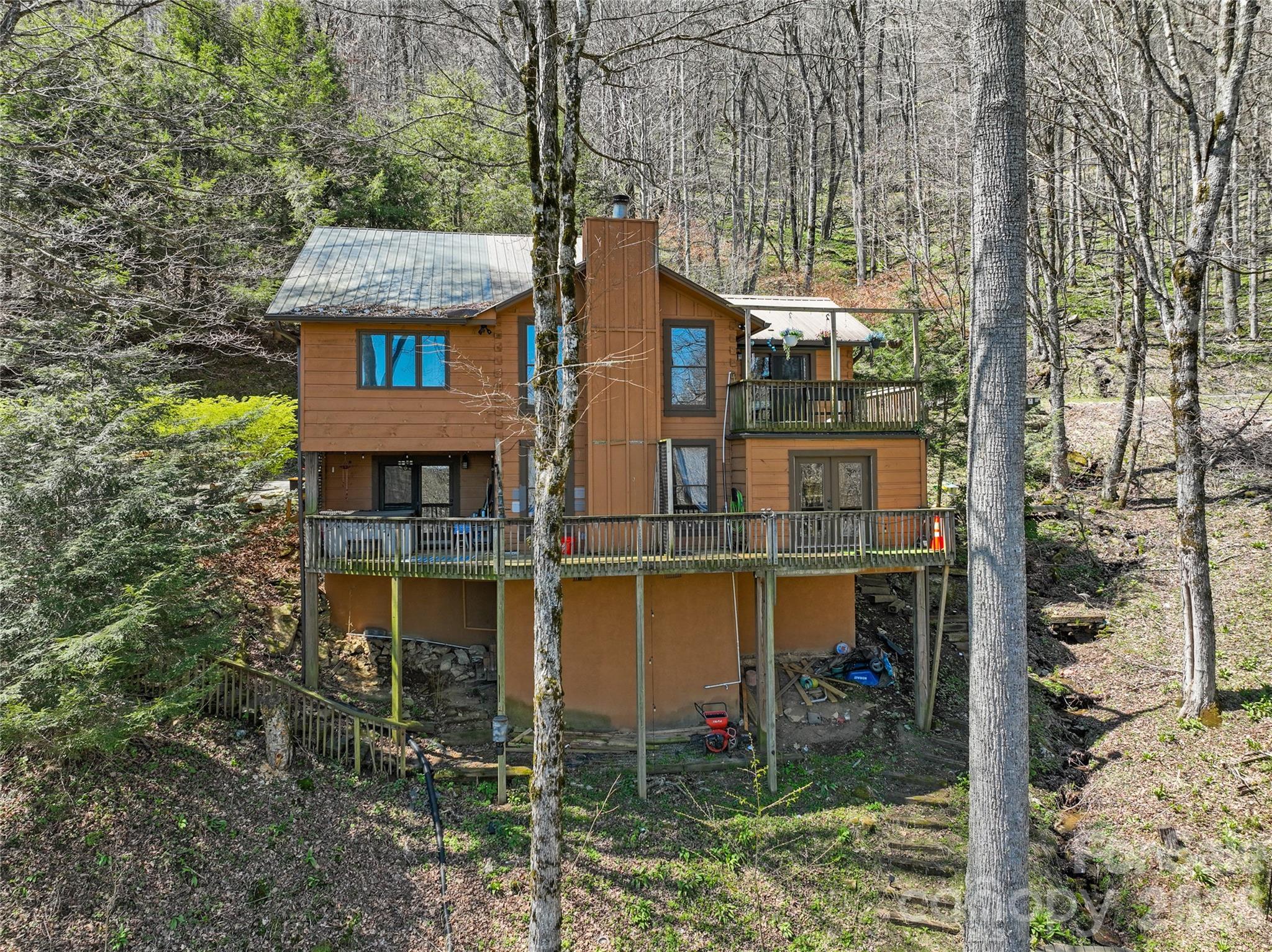 Wolf Laurel - Residential