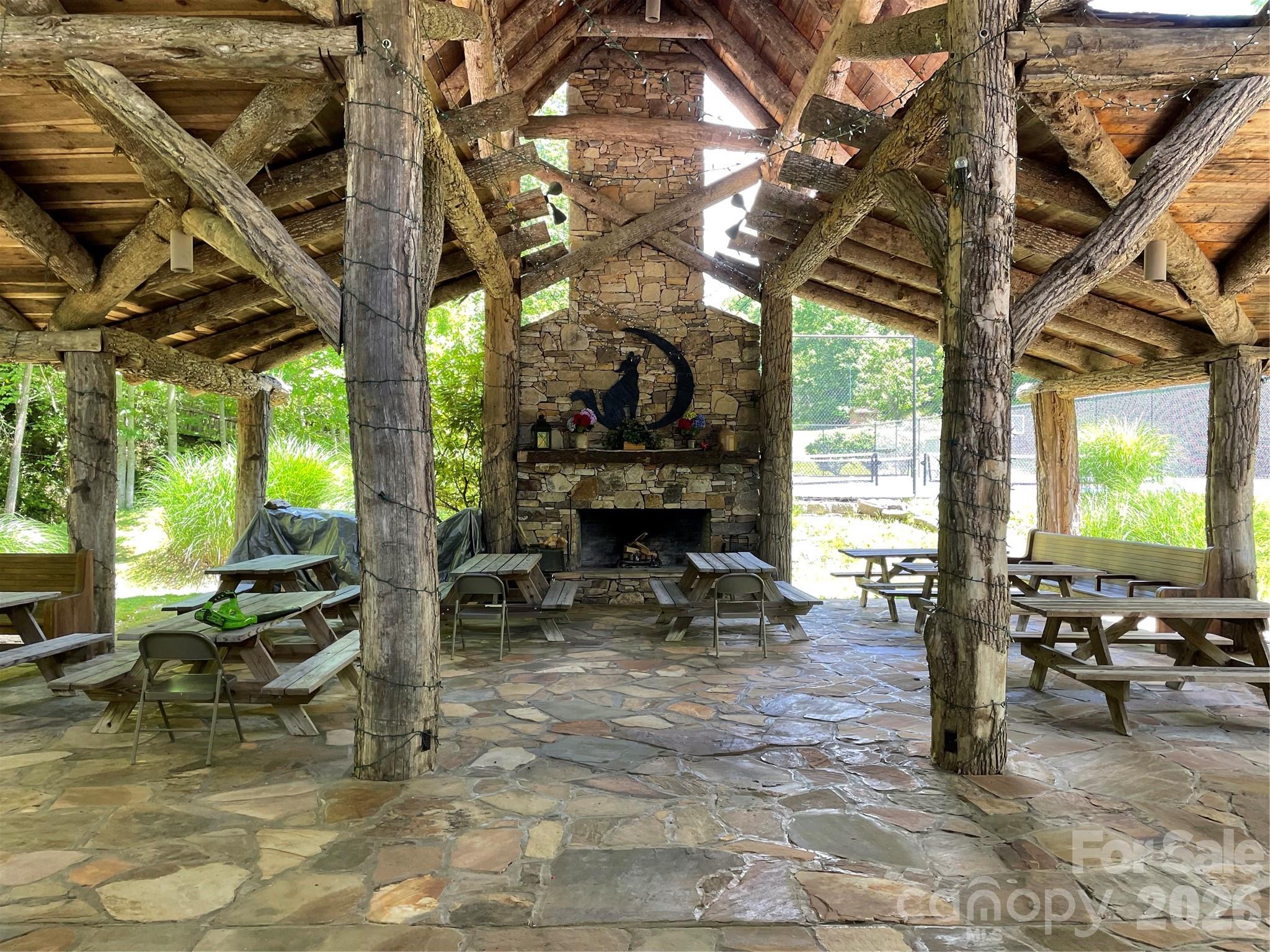 Wolf Laurel - Residential